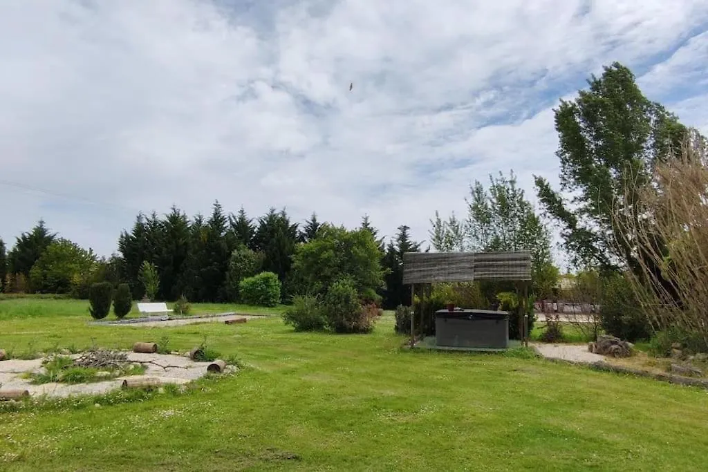 Grand Gite Avec Piscine - A Lot Of Charme Puy-lʼÉvêque Franciaország