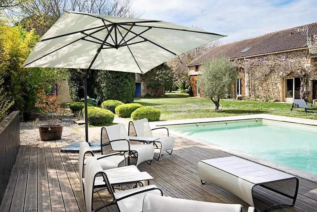Grand Gite Avec Piscine - A Lot Of Charme Puy-lʼÉvêque 0*,